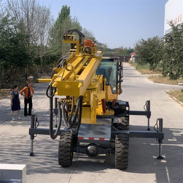 直銷750輪式隧道鉆機(jī)，專業(yè)隧道鉆機(jī)廠家
