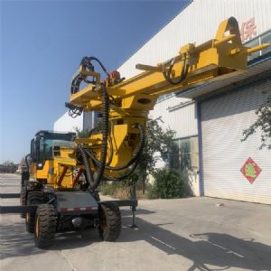 750輪式隧道鉆機，專業(yè)隧道鉆機廠家
